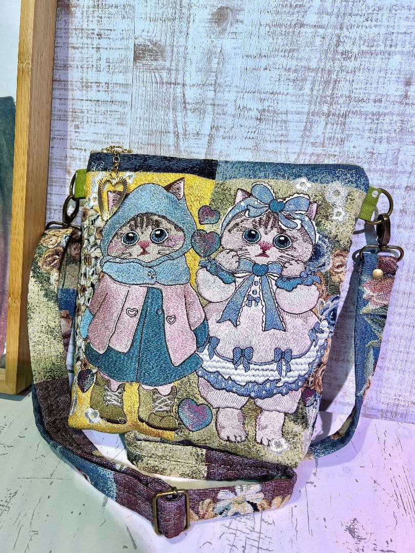 j*a様 オランダゴブラン♡刺繍のショルダーバッグ♡猫ちゃん♡