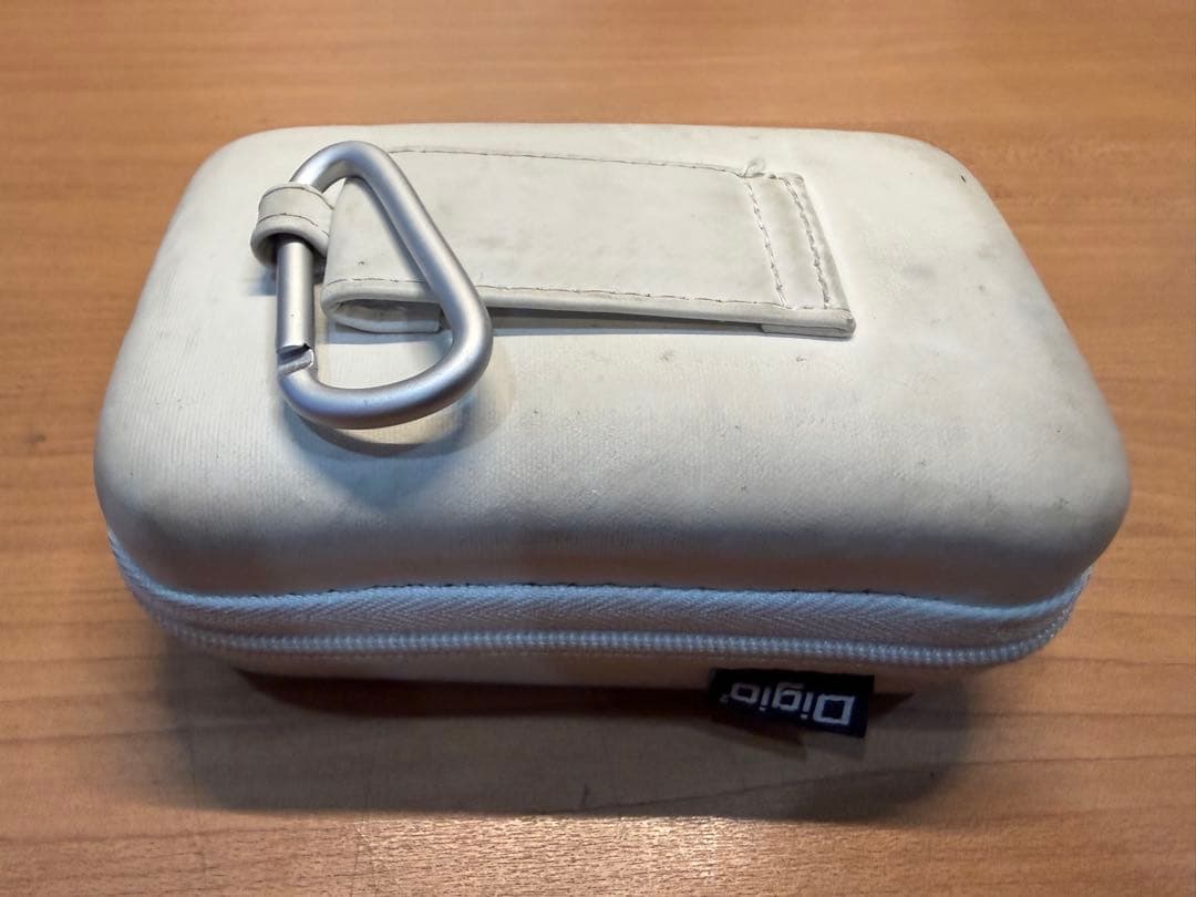 Canon IXY 200 コンパクトデジタルカメラバッテリー充電器ケースセット