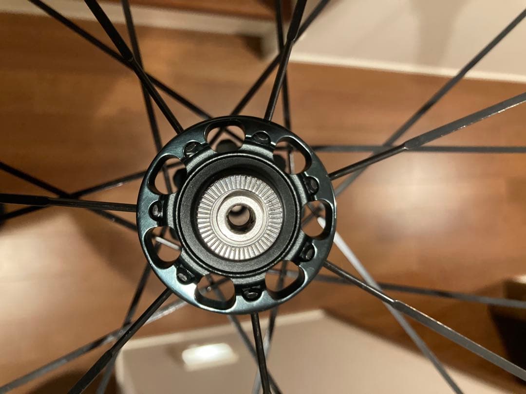 DURA-ACE WH-9000 C35TU 10/11チューブラー