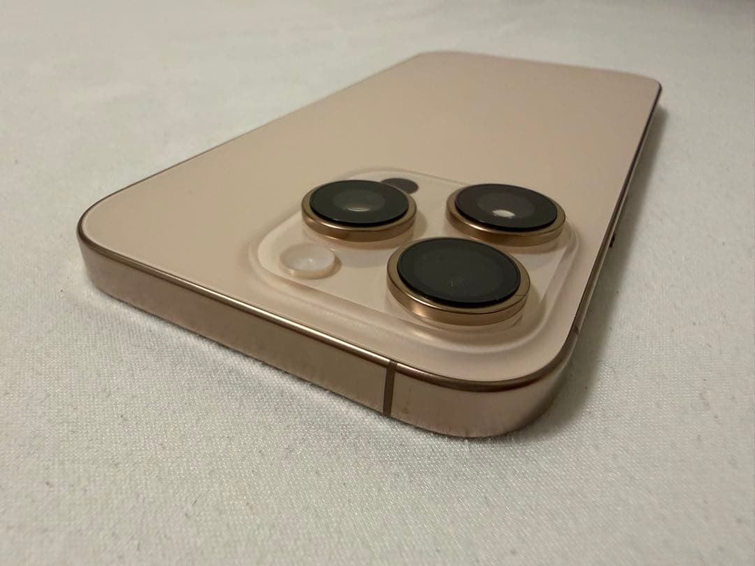 【超美品】iPhone16pro/128GB/99%★オマケ付き