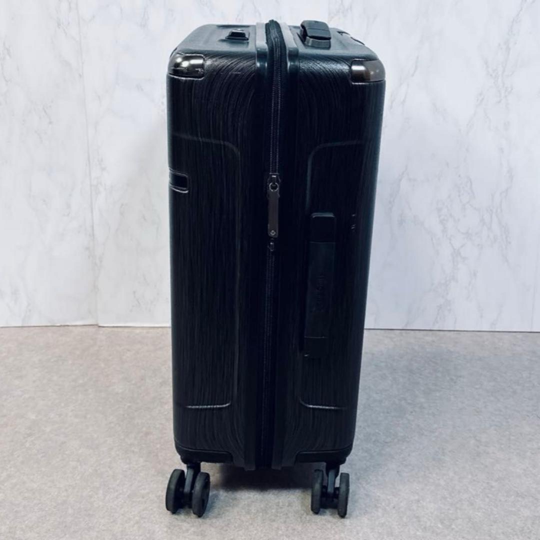 サムソナイト EVOA スピナー55 キャリーケース 35L 4輪 ブラック