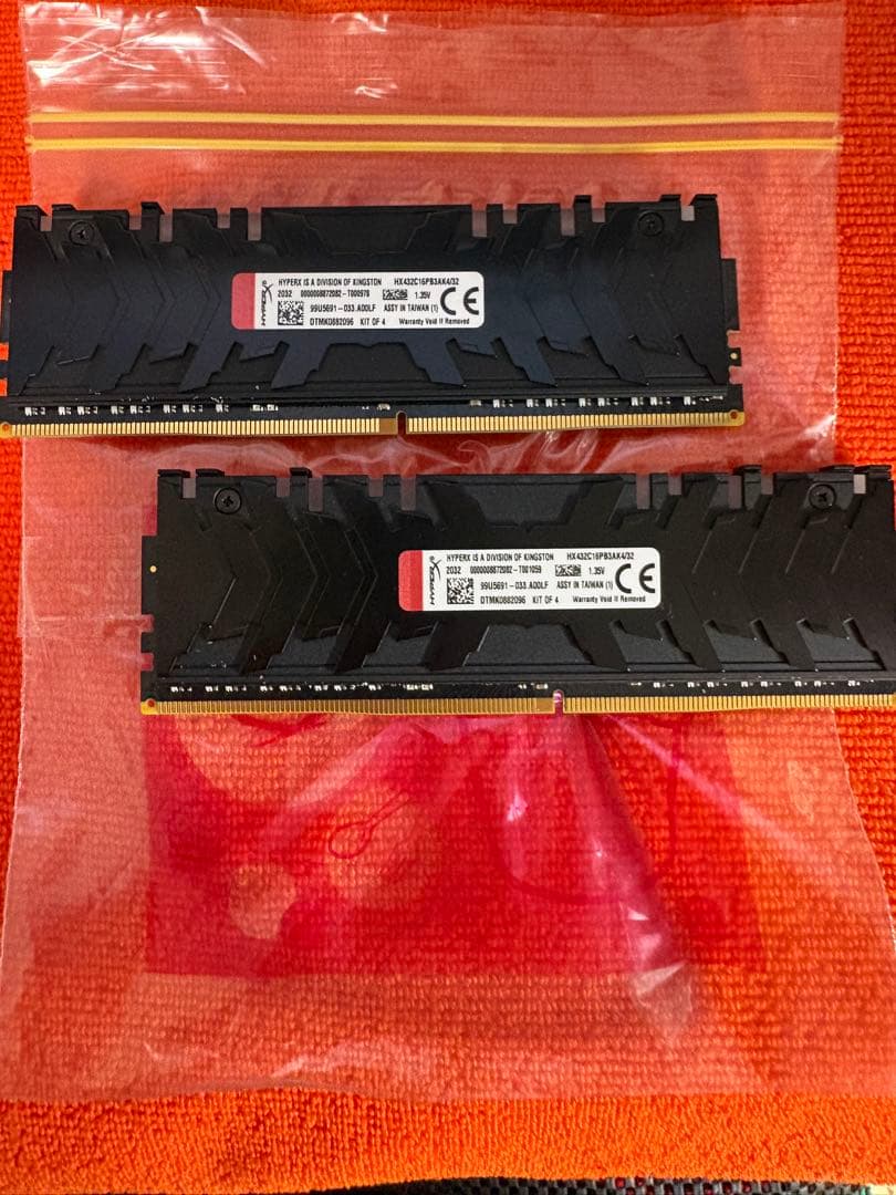 DDR4 メモリー16GB[8GB✖︎2]