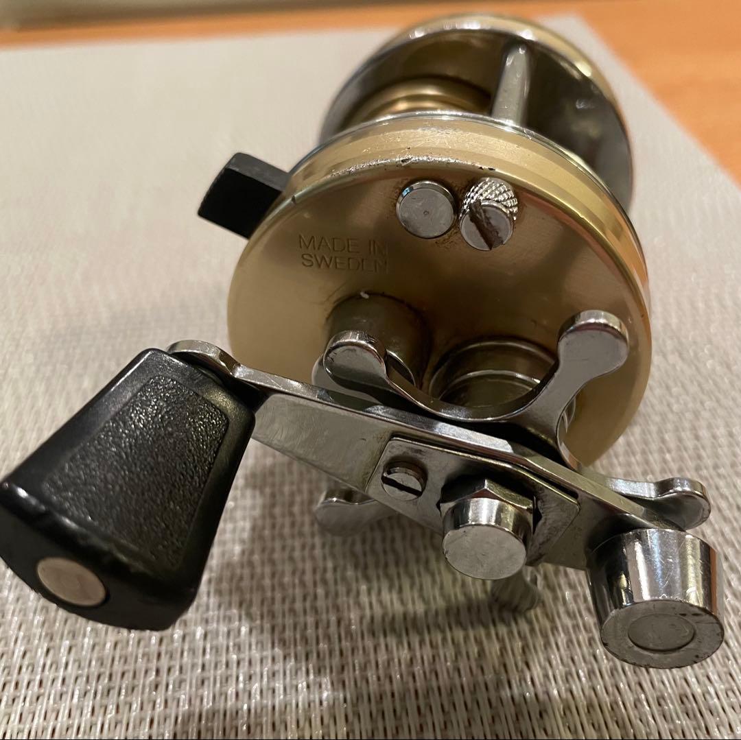 ABU Ambassadeur 2500C ベイトキャスティングリール