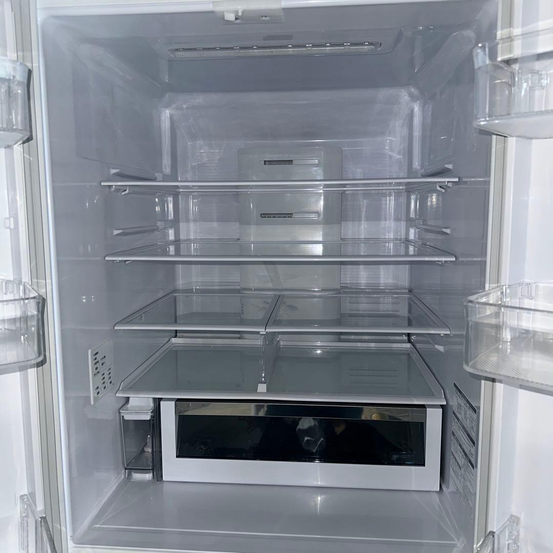 S*i様 HITACHI 冷蔵庫 ホワイト ダブルドア