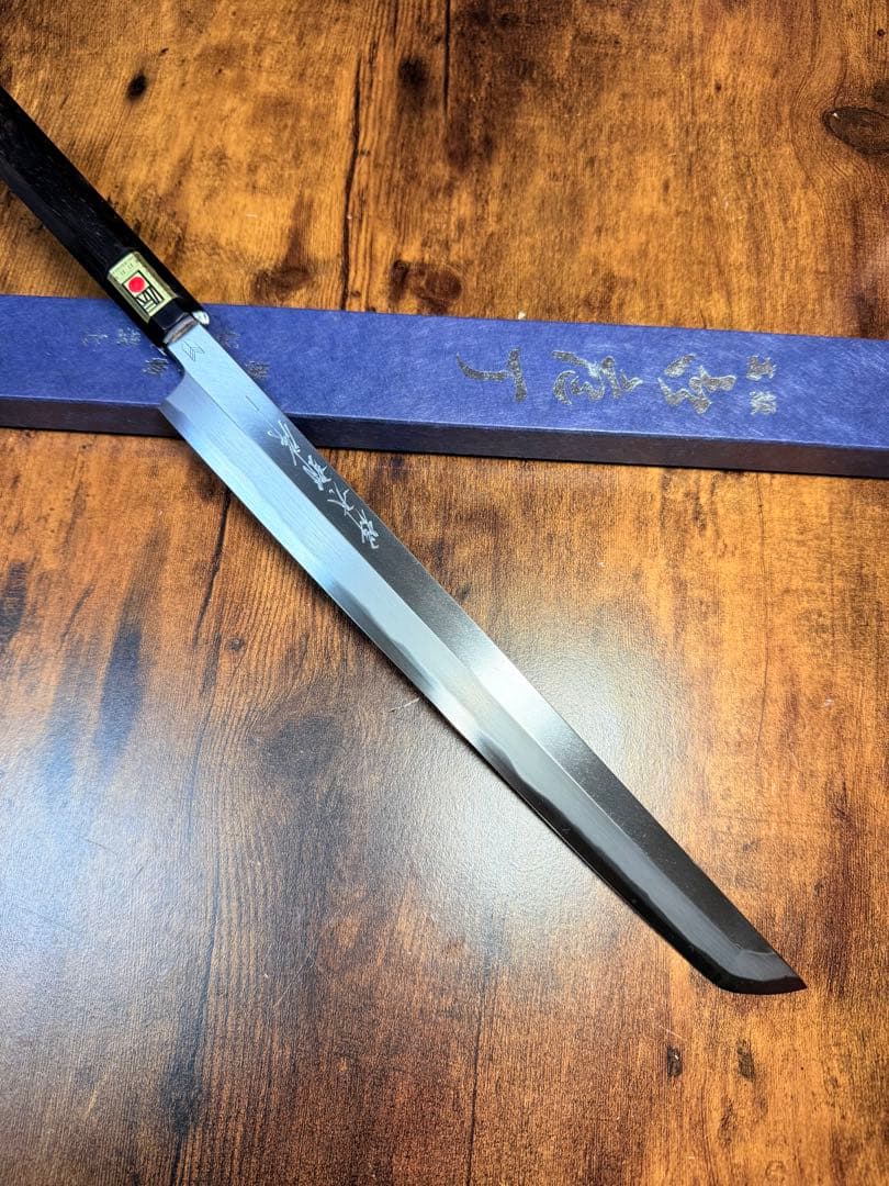 【堺打刃物】　祥太郎作　刺身　先丸　包丁　尺　白二鋼 黒檀八角水牛柄