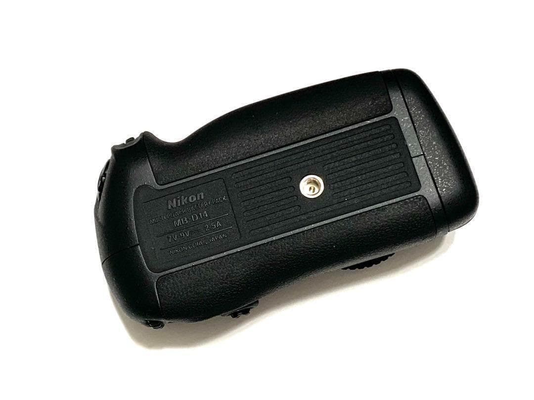 ☆撮影数3万回以下☆NikonD610純正パワーパック付セット FXフルサイズ