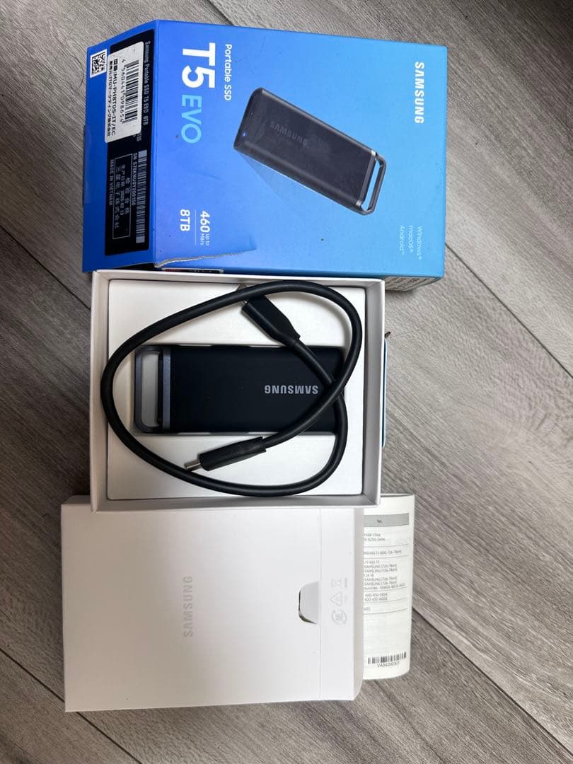 外付けハードディスク・ドライブ Samsung Portable SSD T5 EVO 8TB SSD