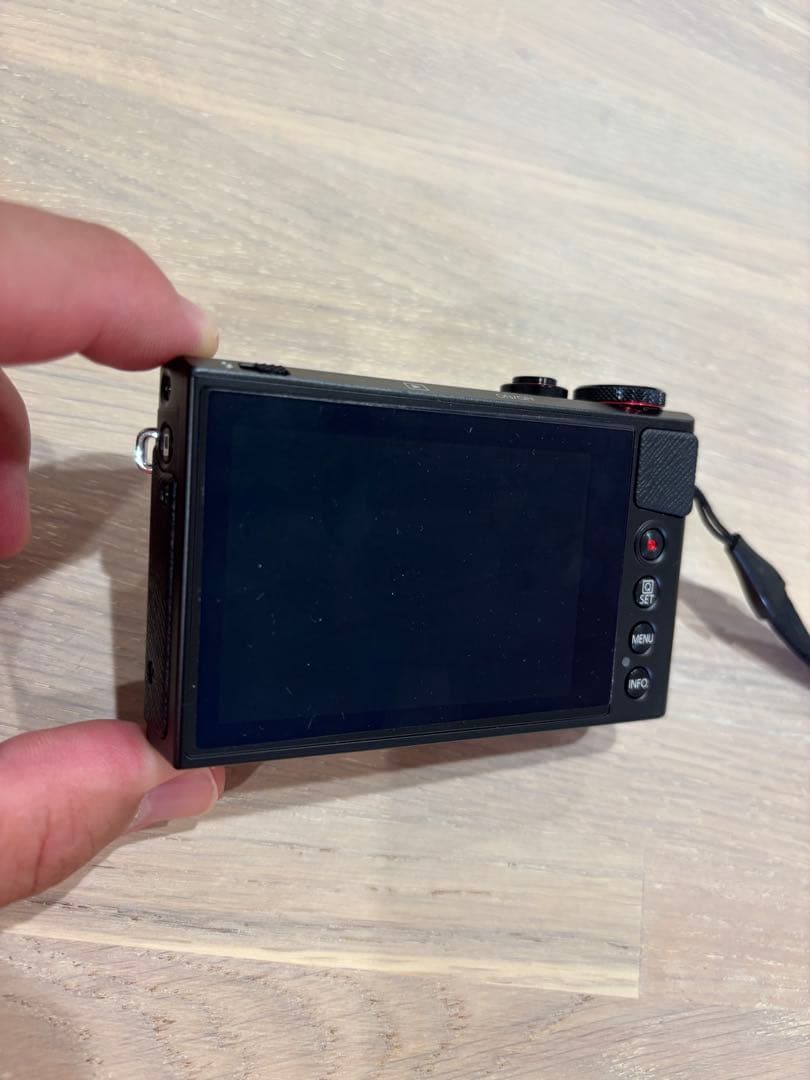 Canon G9 X コンパクトデジタルカメラ　美品　32Gメモリーディスク付き