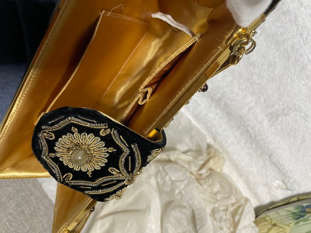 ビンテージビーズ　クラッチバッグ