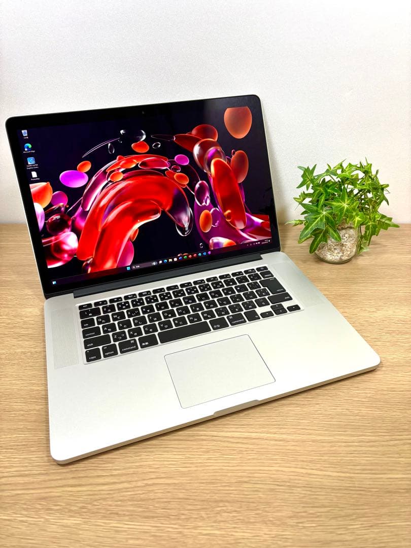 最上位3K！MacBook Pro 15 Office2021 i7 Win11
