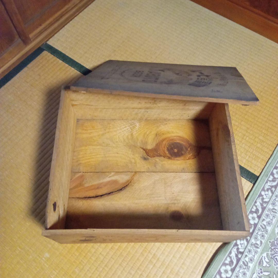 アンティーク木箱　カブトビール　E−660