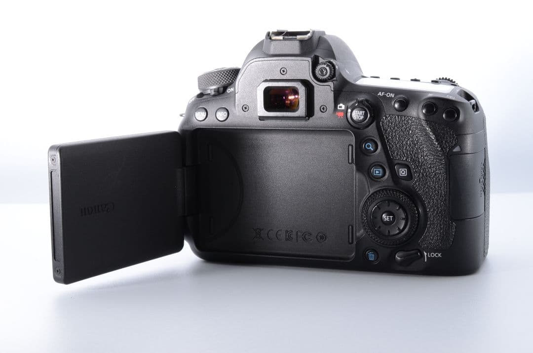 【美品】キヤノン Canon EOS 6D Mark II レンズセット