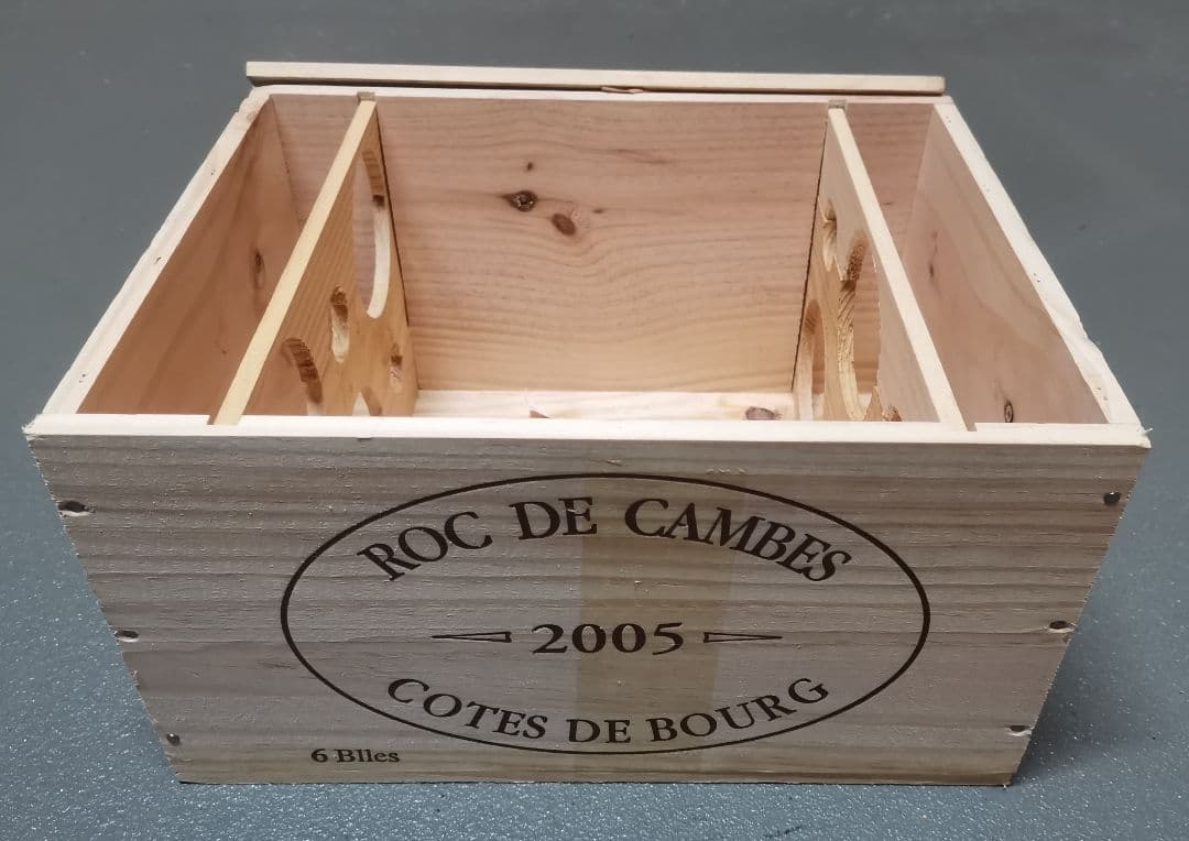 フランスボルドーワイン木箱３、2005’ロック ド カンプ　ウッドケース　レア品