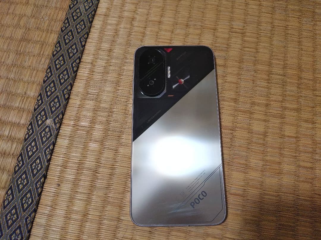 POCO F7 シルバー 12GB RAM 256GB ROM