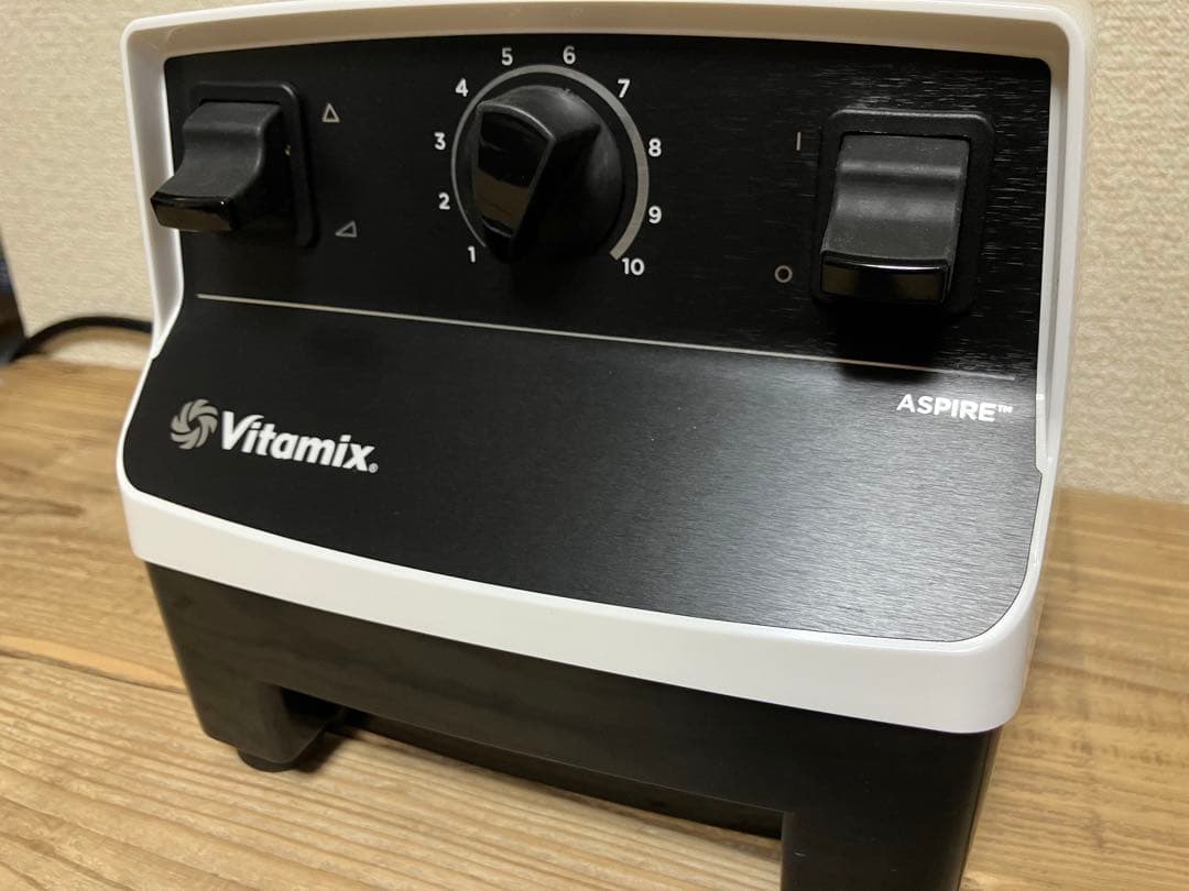 VITAMIX バイタミックス VM0111 白