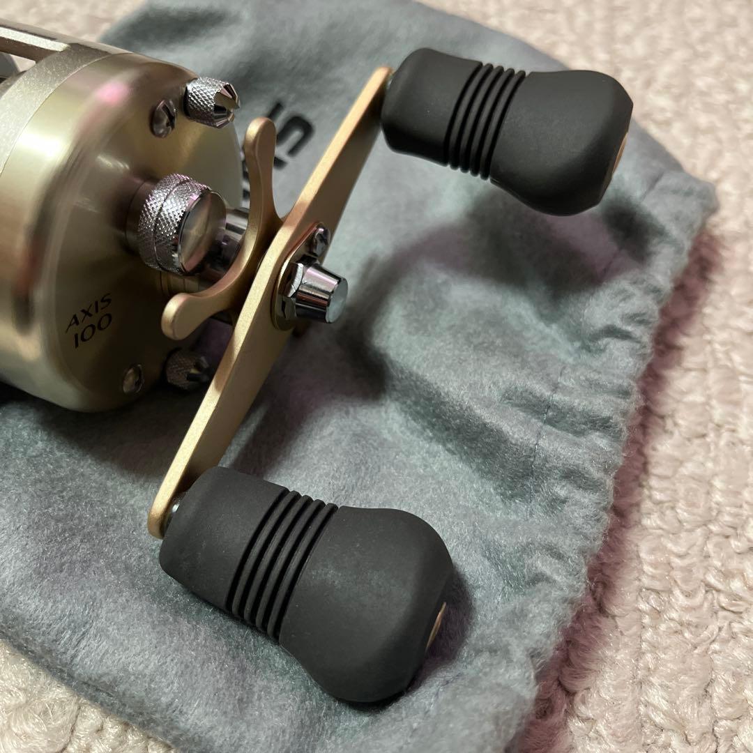 シマノ AXIS 100 RH452 美品 ベイトリール 海外モデル 回転良好