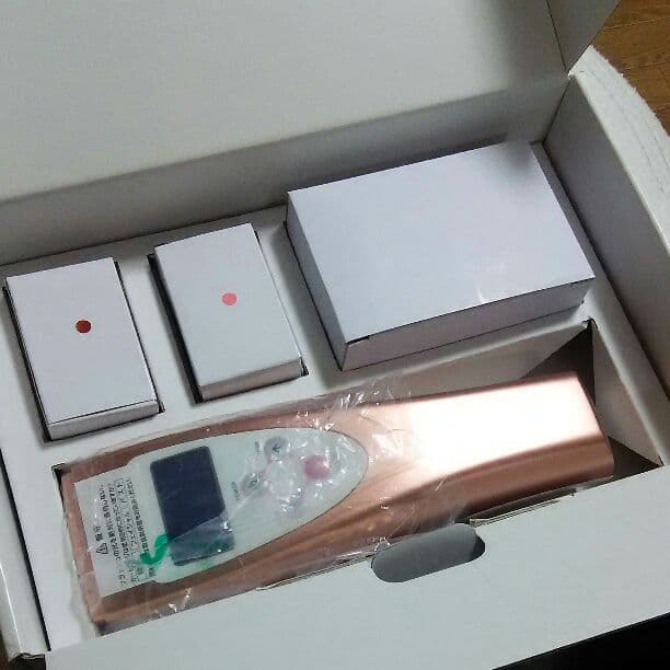 顔から全身まで使えるかんたん光エステビューティライト！！