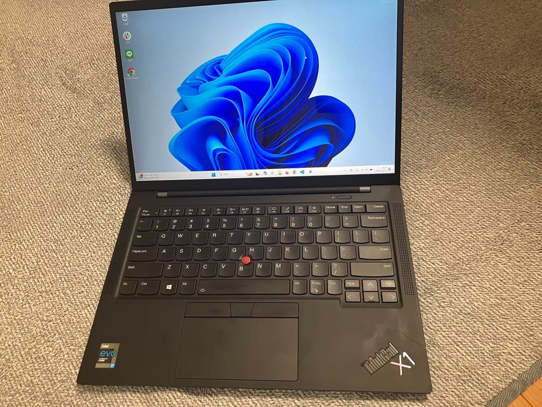 Windowsノート本体 Lenovo ThinkPad X1 Carbon Windows 11 PC