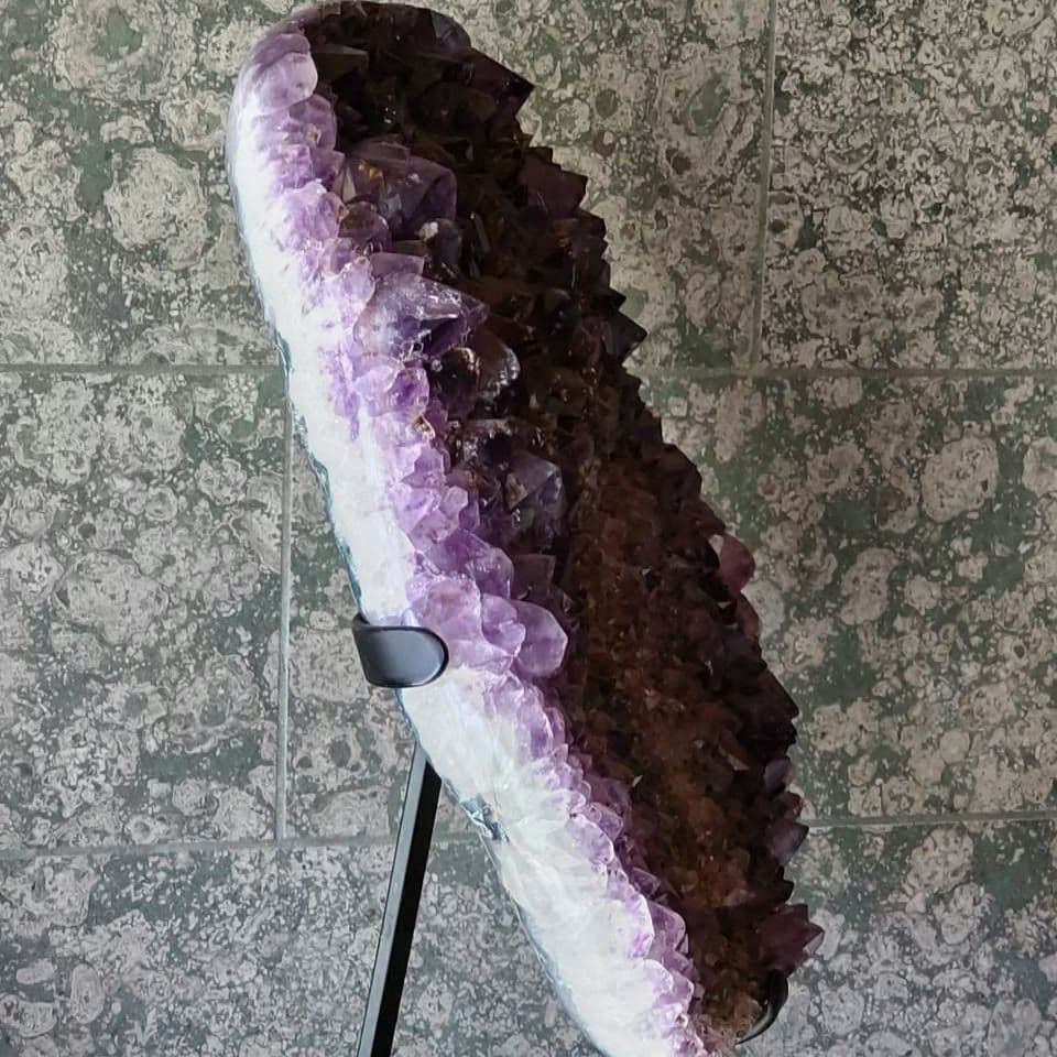 アメジスト　クラスター　約10キロ強　天然石　紫水晶　ウルグアイ産　台付