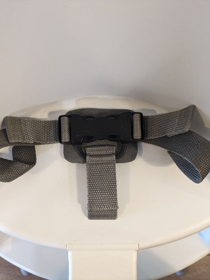 【値下げ】ベビービョルン ハイチェア　ホワイト×グレー　２セット