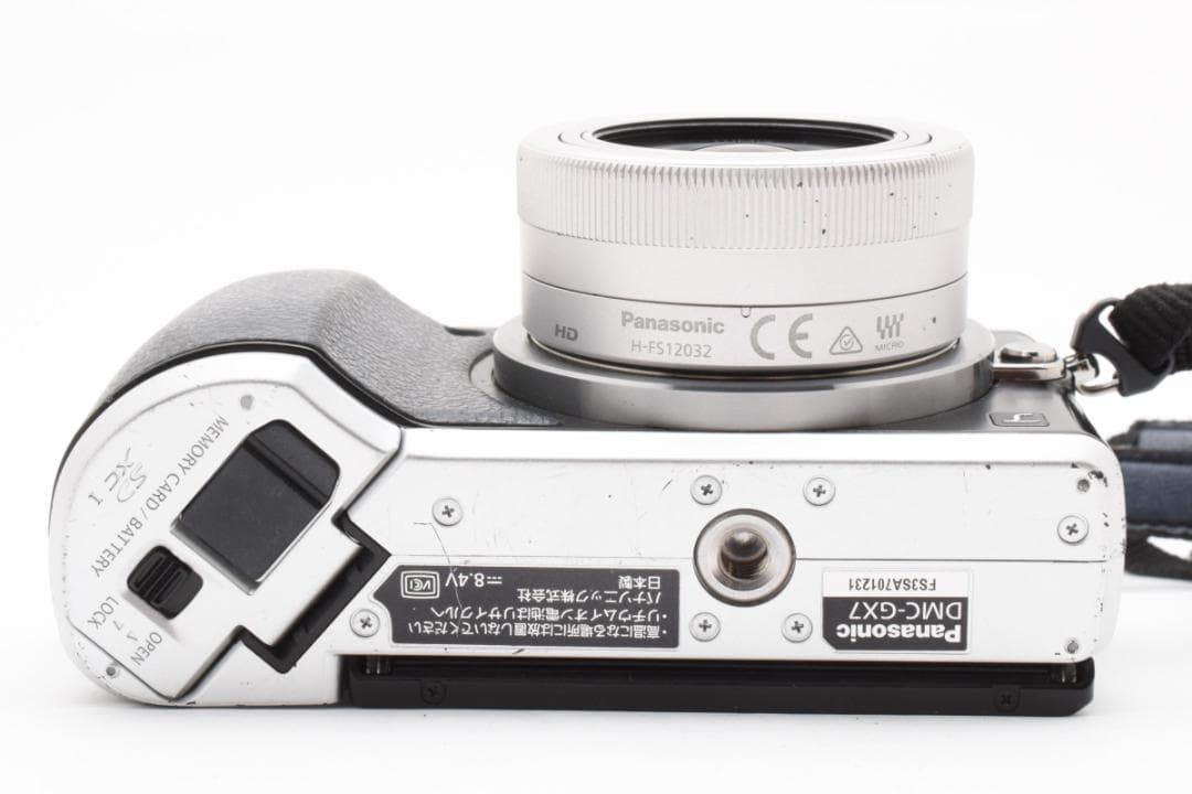 ショット数少 Panasonic LUMIX DMC-GX7 ミラーレスカメラ