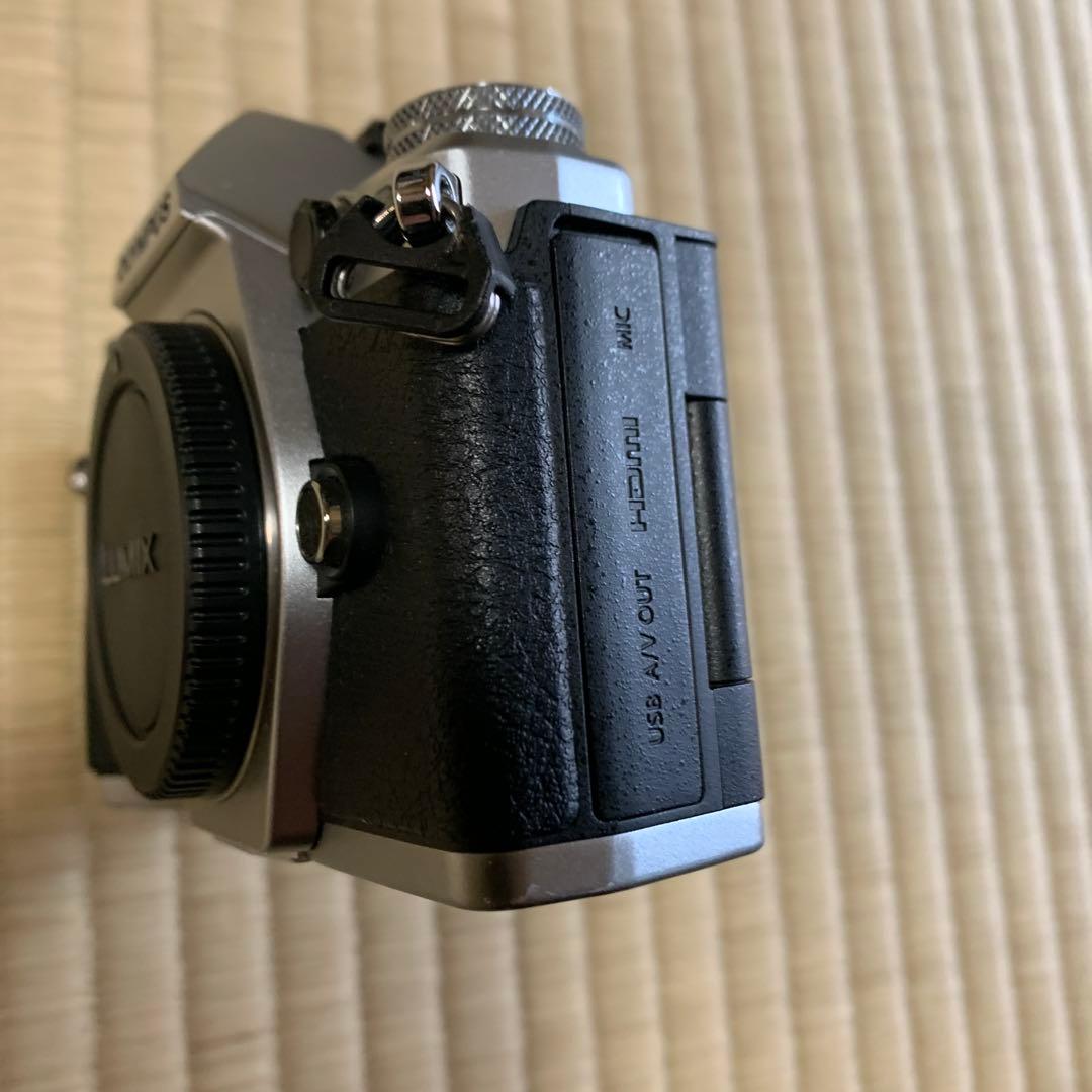 29日まで オリンパス　OLYMPUS OM-D E-M5Ⅱ ショット数473