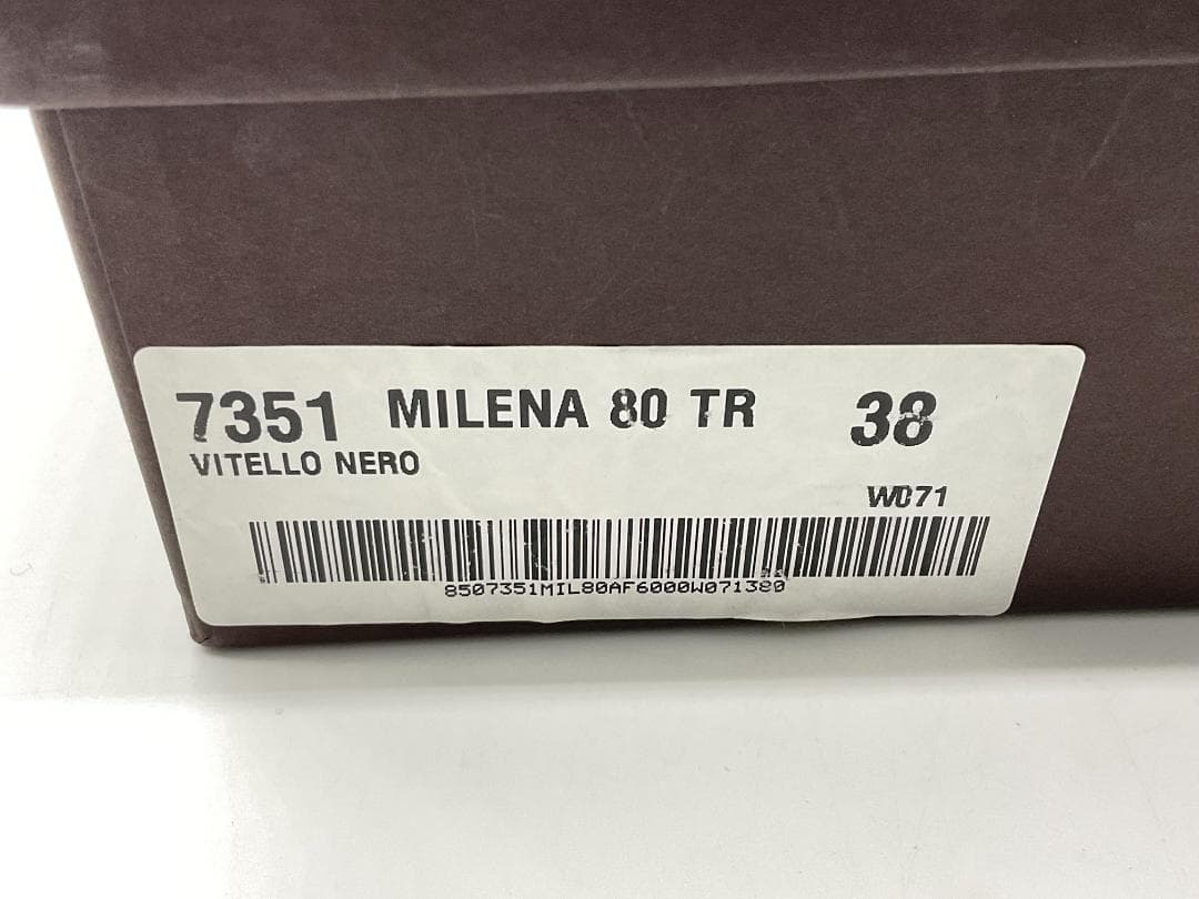 【未使用】PELLICO セミスクエアトゥ パンプス ブラック 38