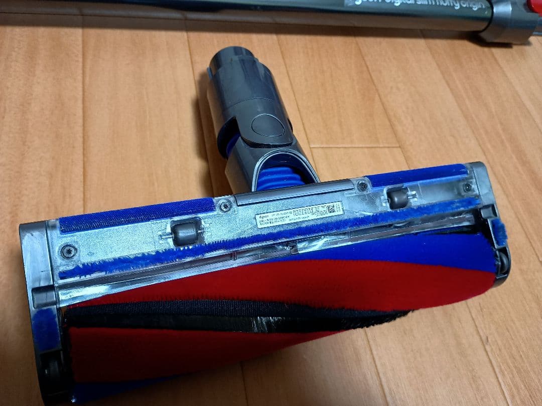 ダイソンDyson Digital Slim Fluffy SV18 本体37