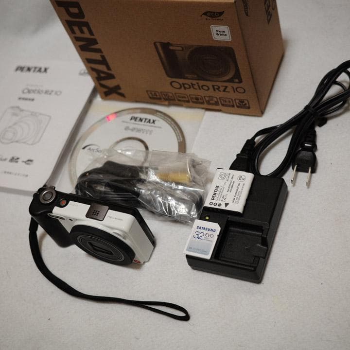 ペンタックス Optio RZ10 ホワイト コンパクトデジタルカメラ 元箱付き