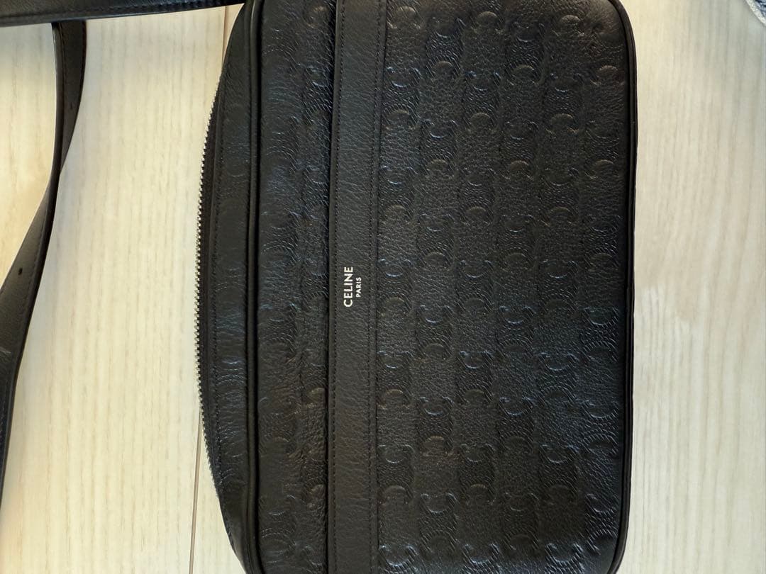 CELINE ブラック ショルダーバッグ