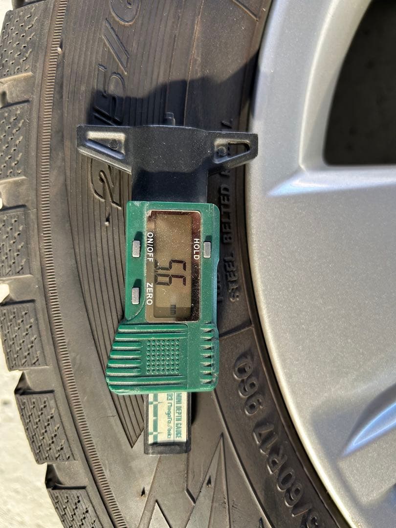 CAR.SHOP　215/60r17