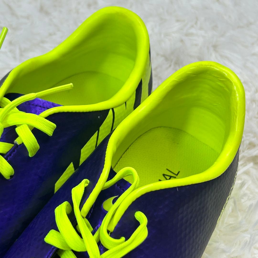 【極美品】サッカースパイク ナイキ マーキュリアル ビクトリー Ⅳ HG-V