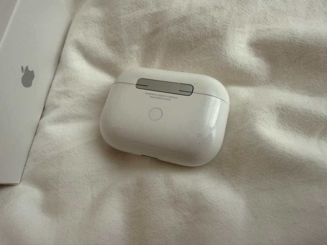 Apple AirPods Pro 第一世代 本体 ワイヤレス充電ケース付き