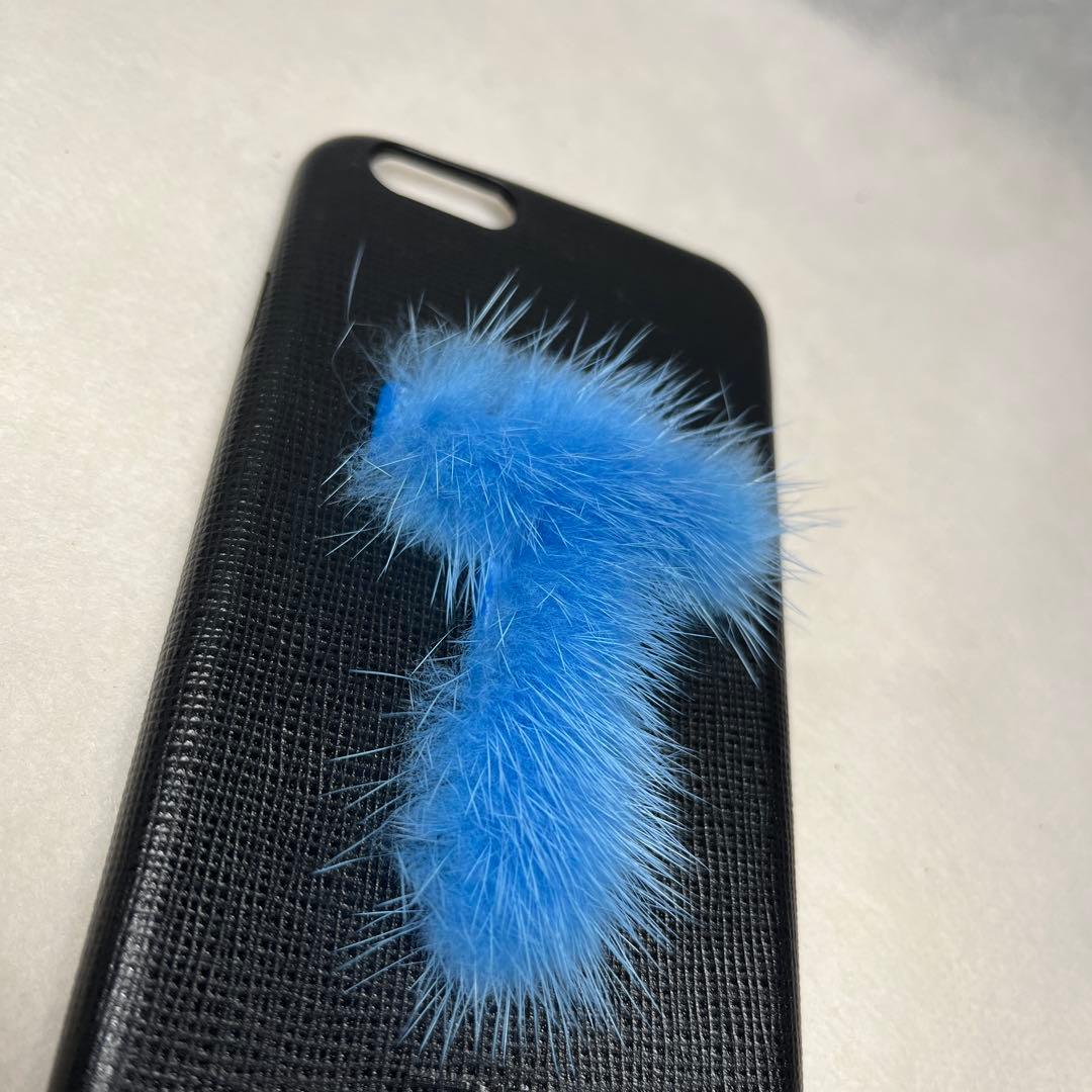 【正規品】FENDI ブルーファー イニシャル文字 スマホケース iPhone8