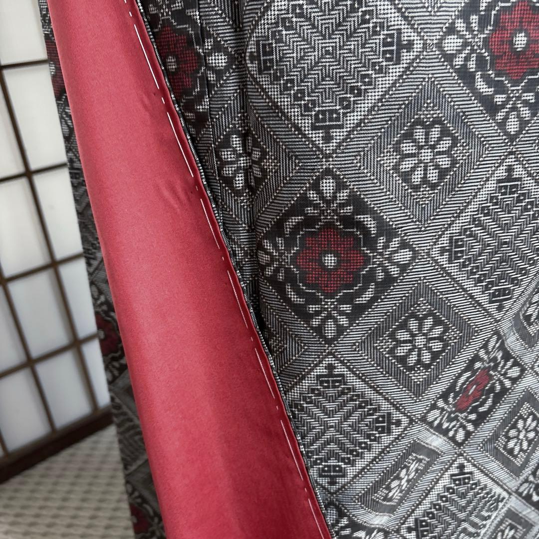 本場大島紬　龍郷　奄美大島紬泥染　赤玉　証紙付き