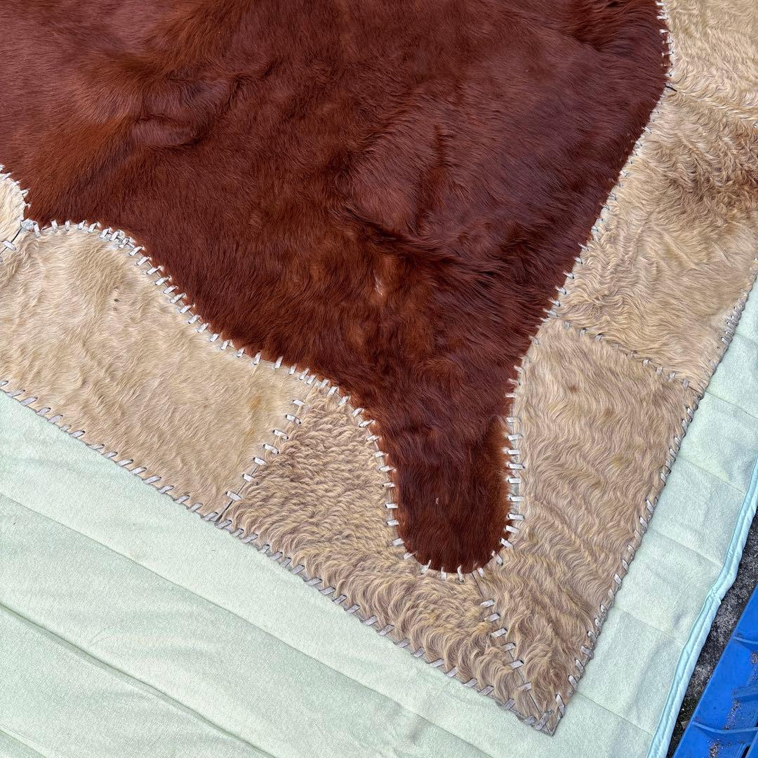 カウラグ　ハラコラグマット　大型　ヴィンテージ　本革　牛革ラグ　パッチワークラグ