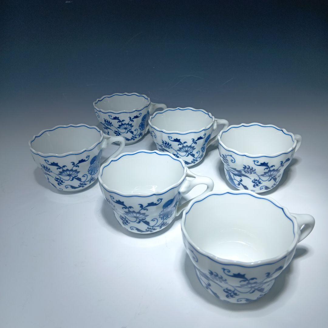 ブルーダニューブカップ＆ソーサ6客 ケーキ皿6枚　ティーポット１個セット