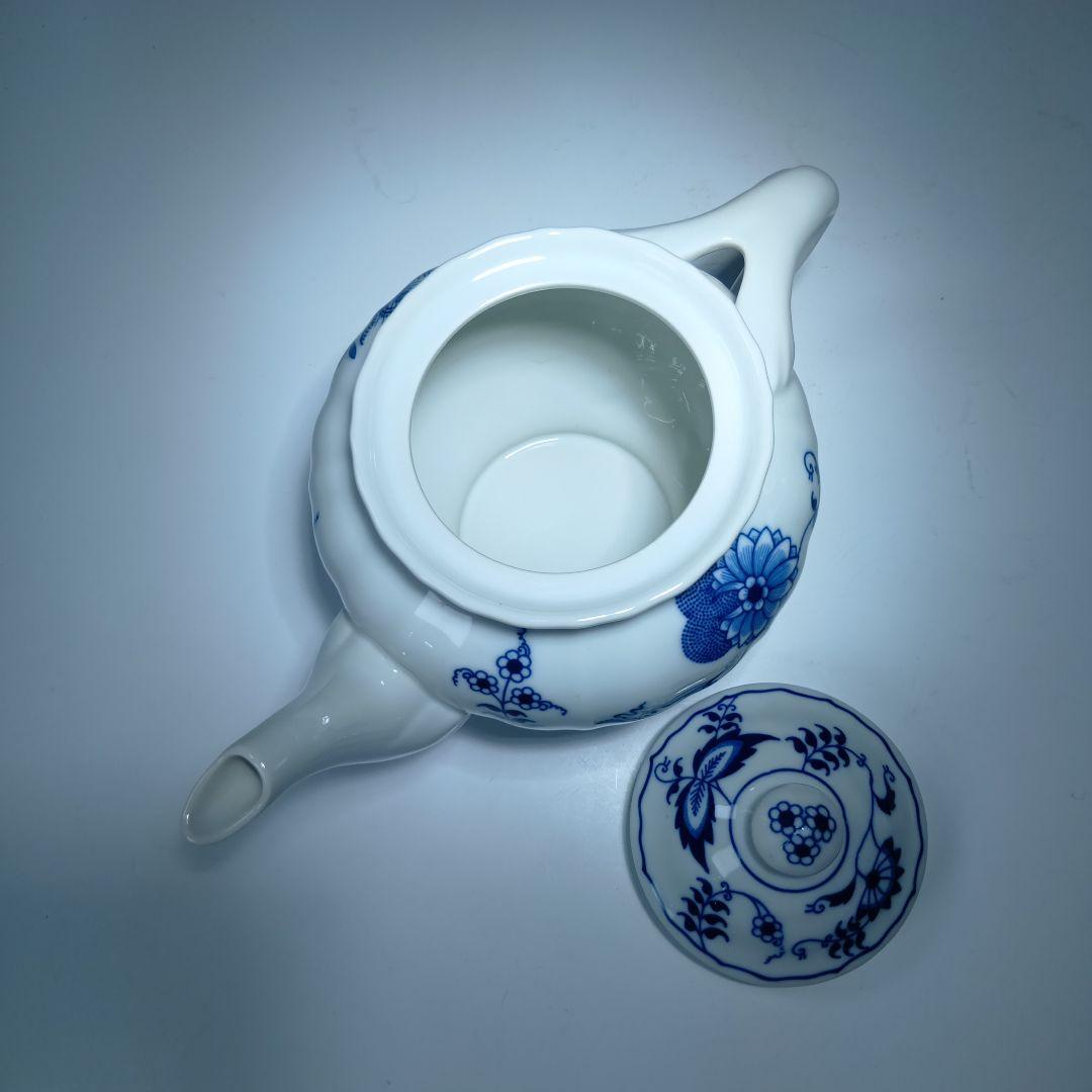 ブルーダニューブカップ＆ソーサ6客 ケーキ皿6枚　ティーポット１個セット