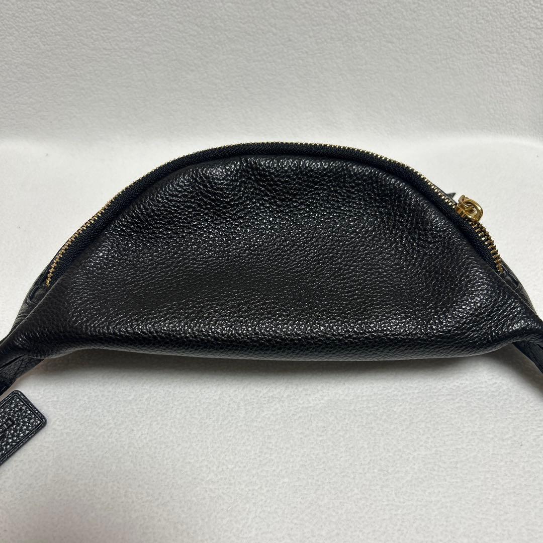 COACH ブラック レザー ウエストポーチ