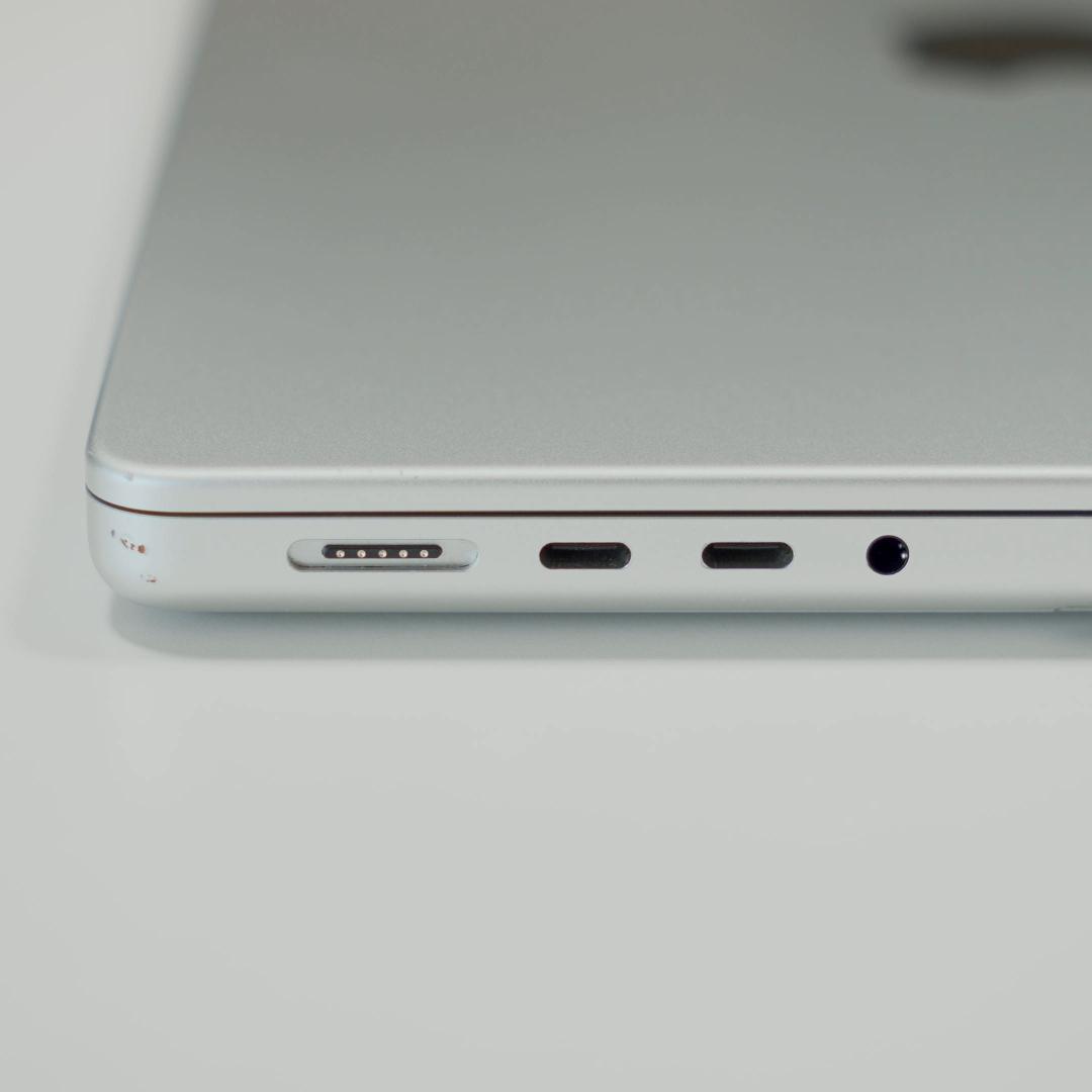 M2 Max MacBook Pro 14インチ 64GB 1TB USキー