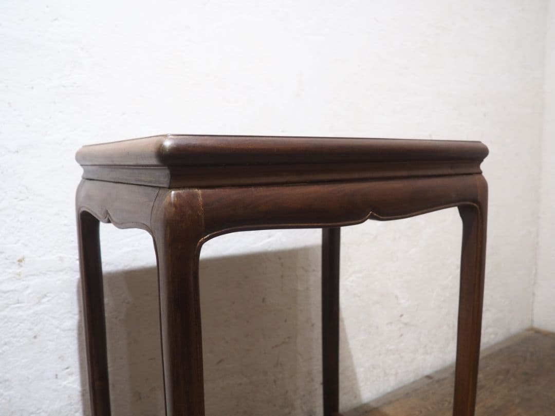 1271 レトロなサイドテーブル　展示台　陳列台　花台　骨董　アンティーク　古木