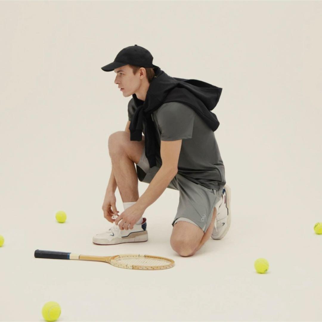 日本初上陸　76 セブンシックス　テニスウェア　サイズL