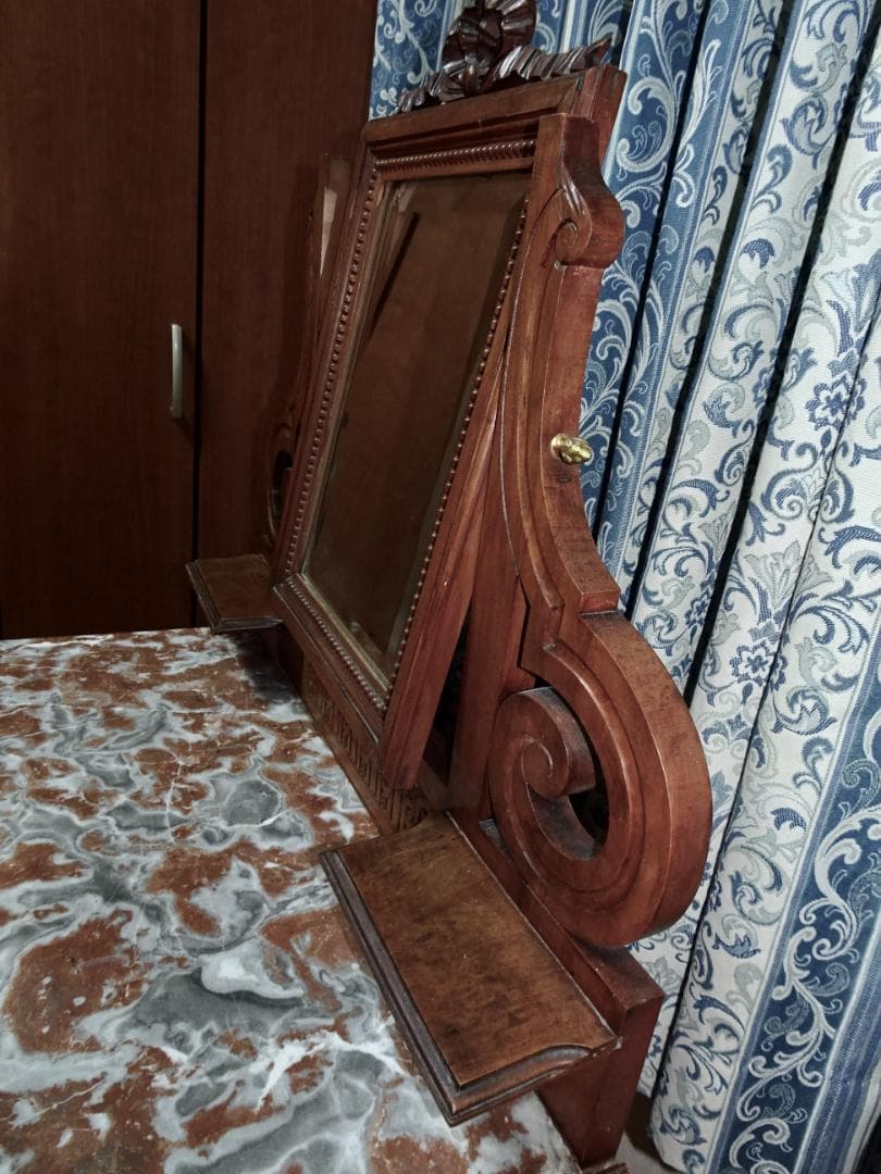 お引取限定横浜市フランス アンティークドレッサー 大理石トップ 綺麗 コンパクト