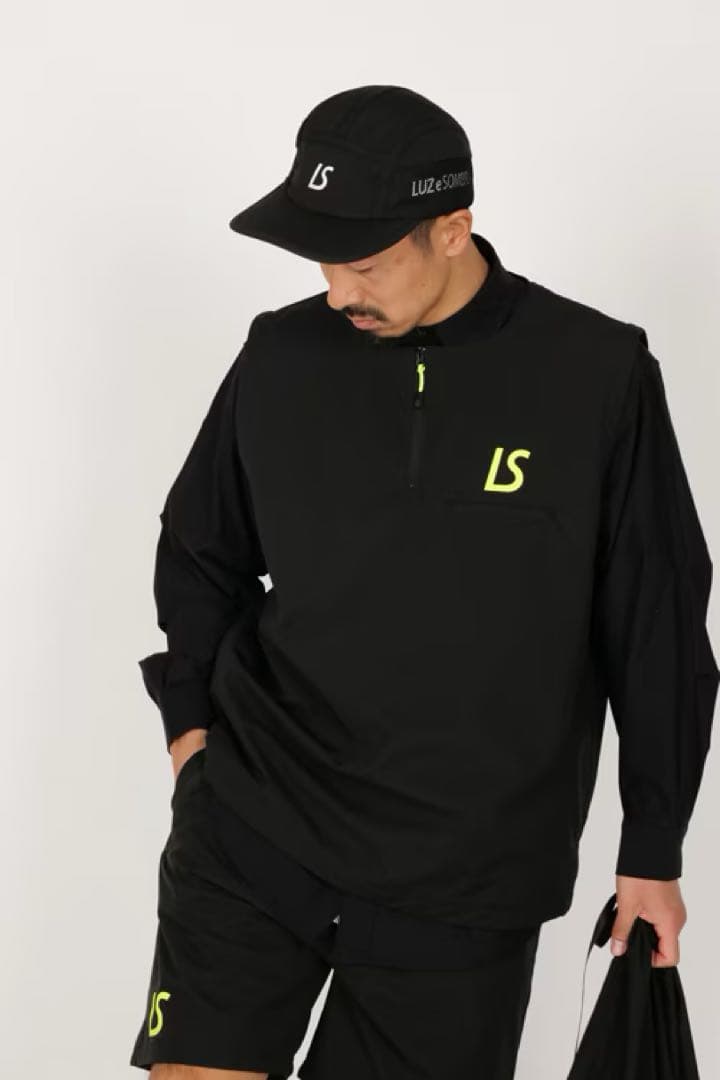 EXPLORER ライトテックハーフZIPベスト　ブラック　M