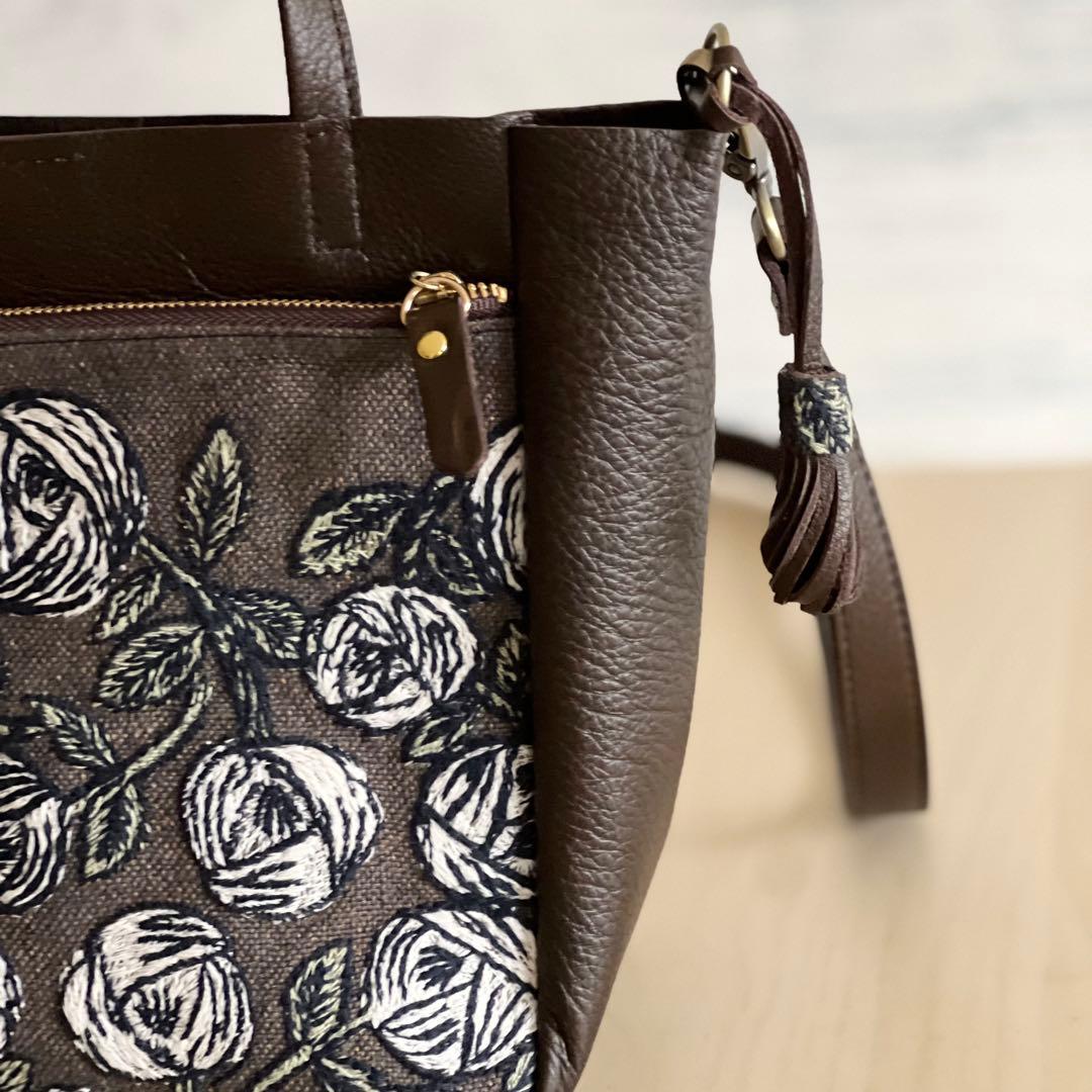 bellyの森様　オーダー用　トート型本革ショルダーバッグ