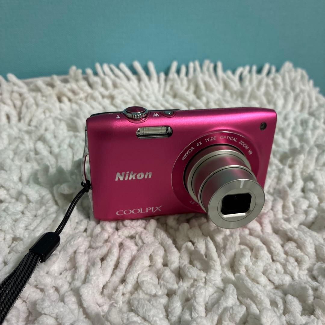 Nikon COOLPIX S3300 ピンク 動作確認済 純正バッテリ　充電器