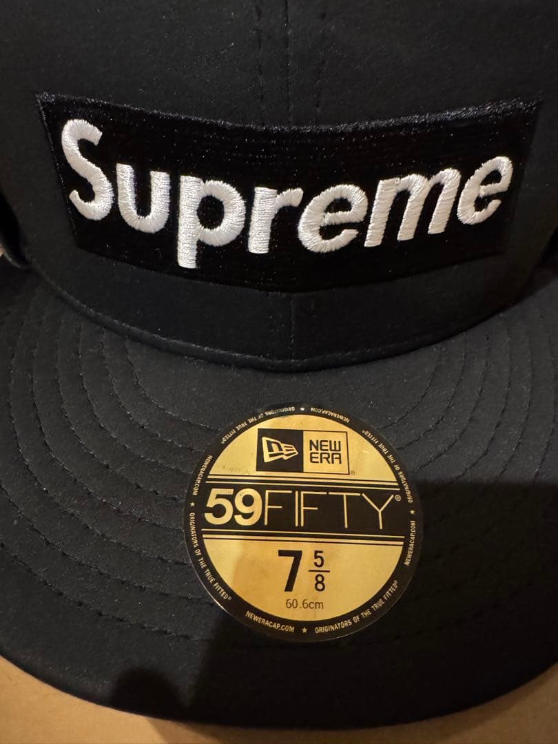 Supreme Box Logo 75/8 60.6cm 黒 ニューエラ