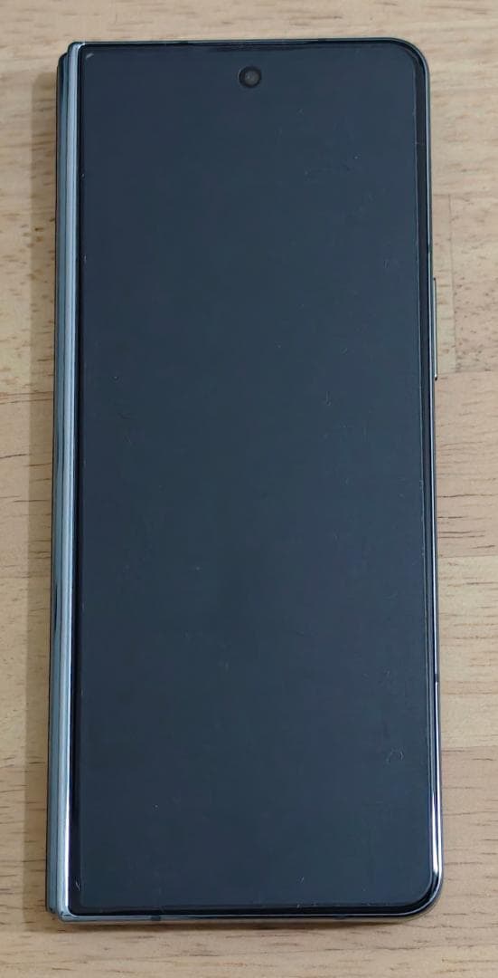 Samsung Galaxy Z Fold 4 本体 au SCG16