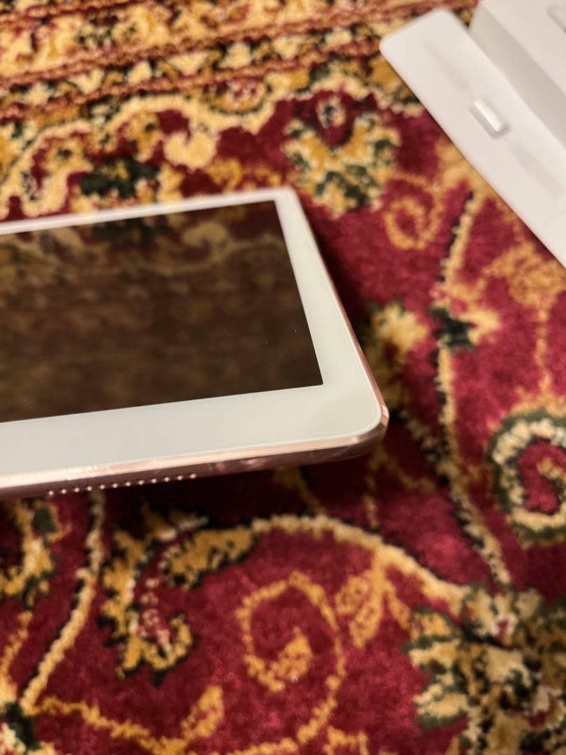 【再出品】ipad pro9.7　wifi＆cellular＋付属品