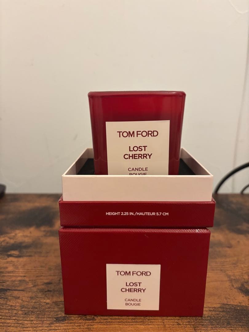 TOM FORD LOST CHERRY キャンドル